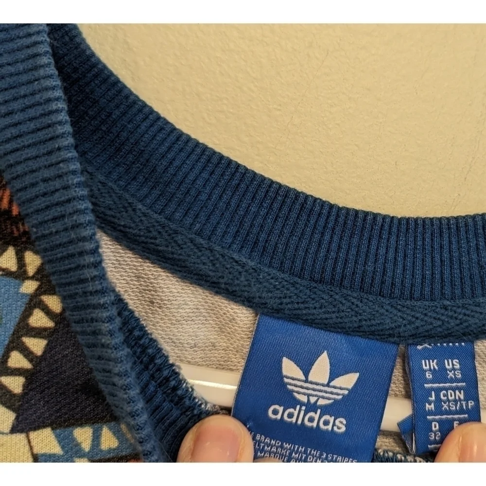 Adidas x Farm Rio Borbomix Butterfly Crewneck Pocket Pullover Size XS